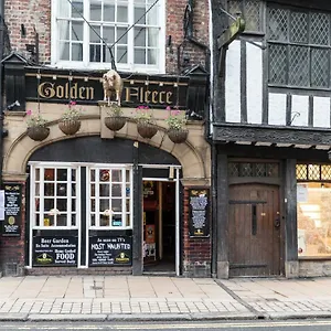 Otel Golden Fleece